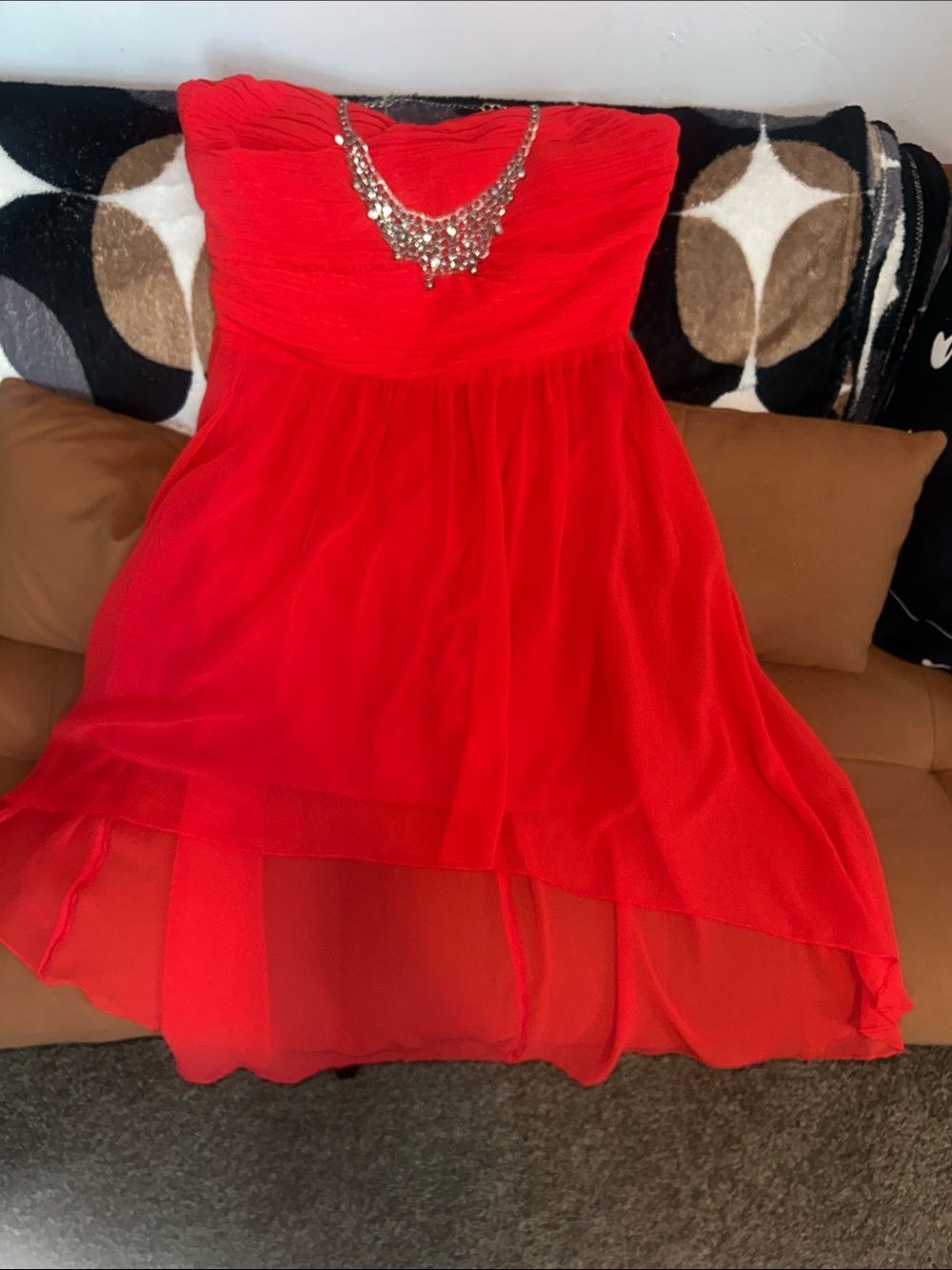 Ladies Akira Chicago Red Strapless Chiffon Party Dress with Paparazzi Necklace